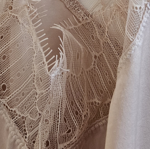 NEW Storia Womens Small Beige Keep it Simple Lace Camisole Tank Top Racerback - Picture 5 of 15